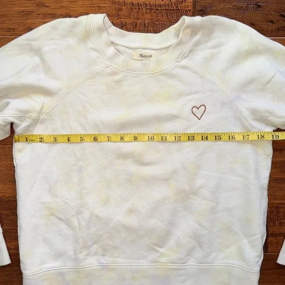 Madewell Heart Embroidered Crewneck Valentine’s Day Sweatshirt in Tie-Dye, M - Picture 3 of 7